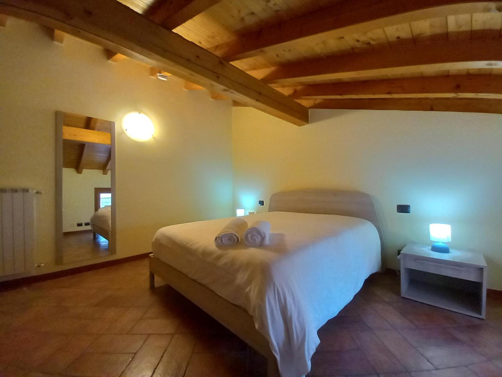 Casa Vacanze Tania Somendenna Zewnętrze zdjęcie