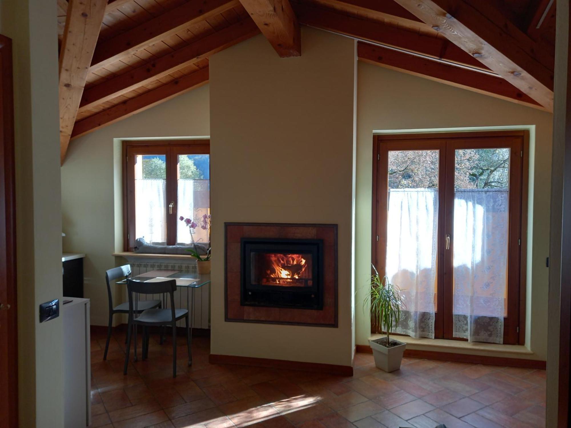 Casa Vacanze Tania Somendenna Zewnętrze zdjęcie
